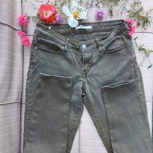 Olive Green Levi’s 711 Skinny Jeans 🥑